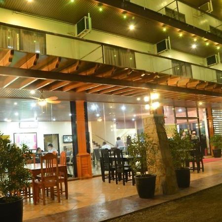顶级商务酒店 卡利博 外观 照片